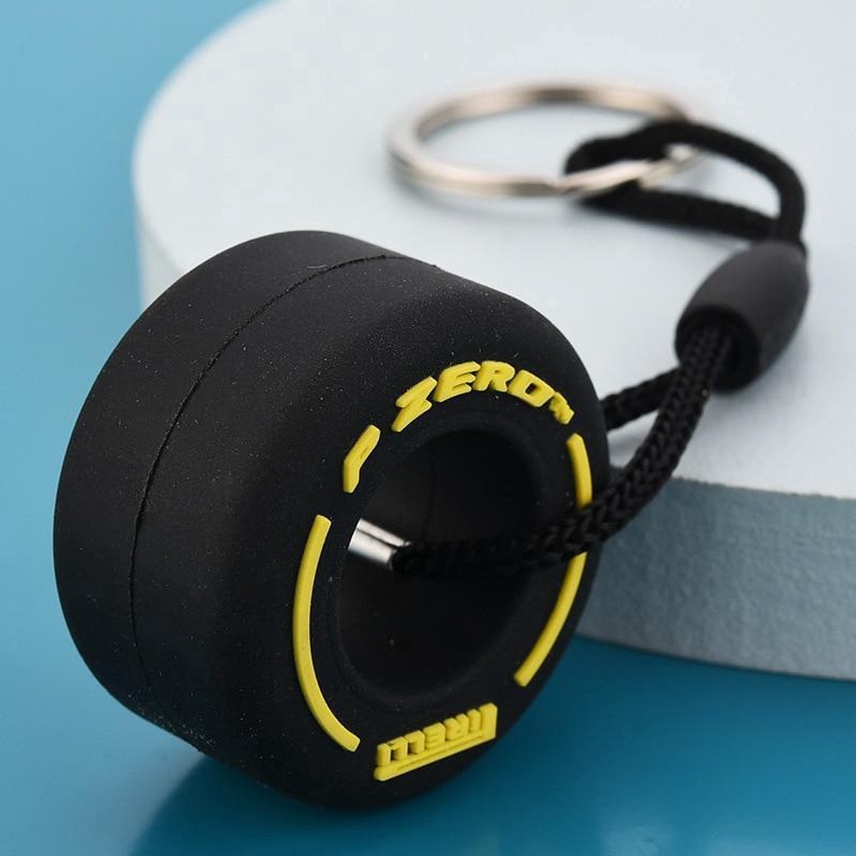 F1 Sleutelhanger Medium Band - Geel | Echte Fans