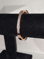 Bangle armband  roze/goud strass