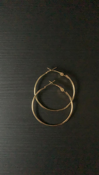 Grote ronde ringen oorbellen goudkleurig
